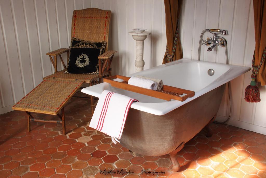 Chateau Rosans Bed and Breakfast Kamer foto