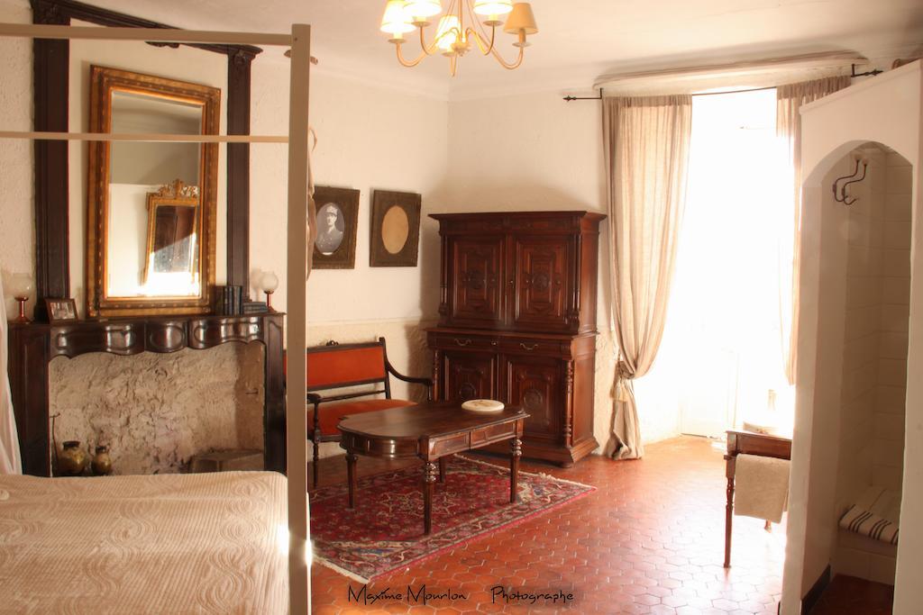 Chateau Rosans Bed and Breakfast Kamer foto